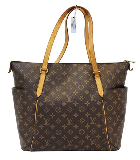 louis vuitton under $300|louis vuitton handbags review.